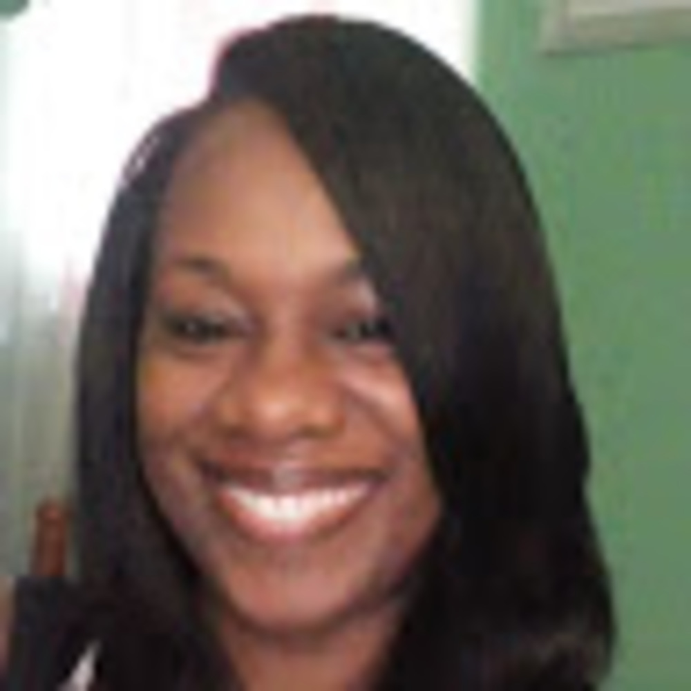 Meet your Posher, Monique